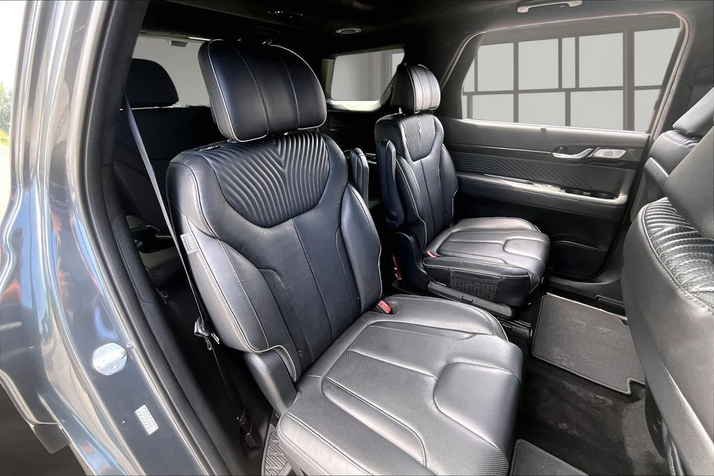 Used 2024 Hyundai Palisade Calligraphy FWD image 24