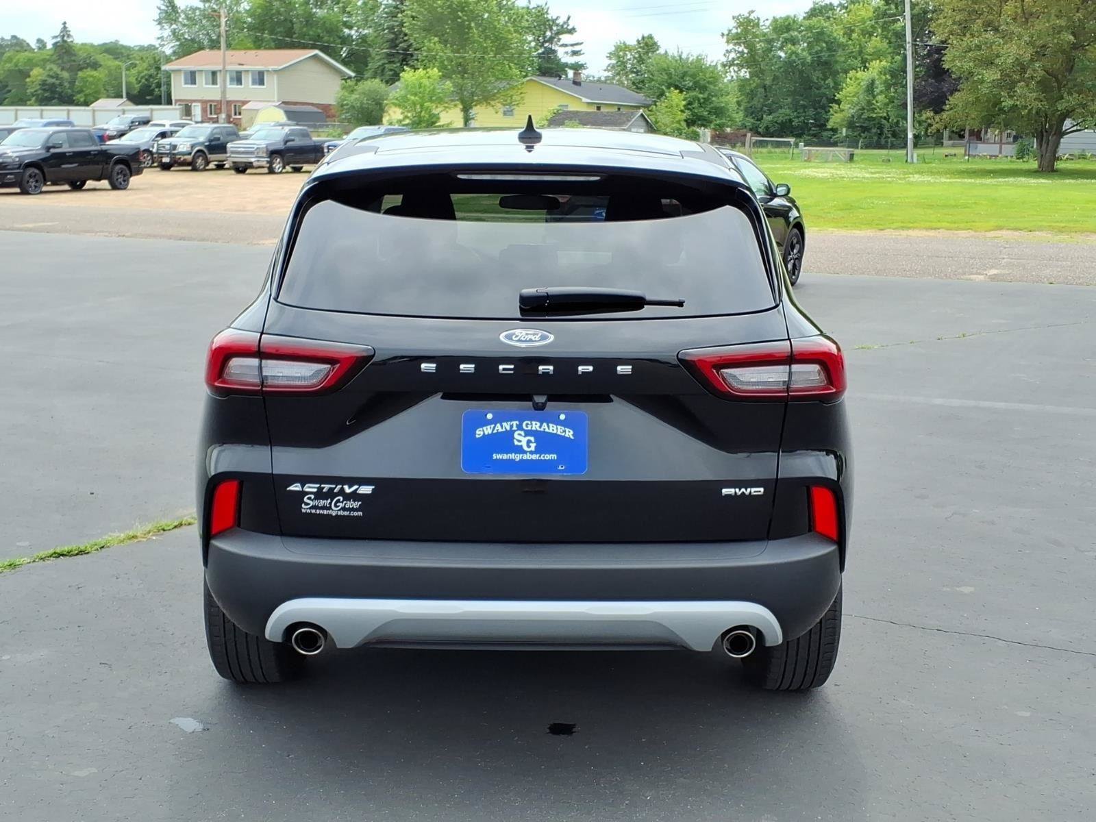Used 2023 Ford Escape Active AWD/4WD image 5