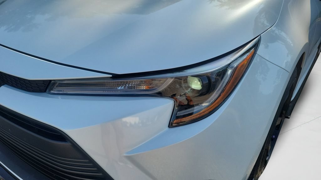 Certified 2024 Toyota Corolla LE FWD image 9