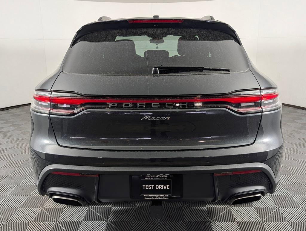 New 2026 Porsche Macan image 8