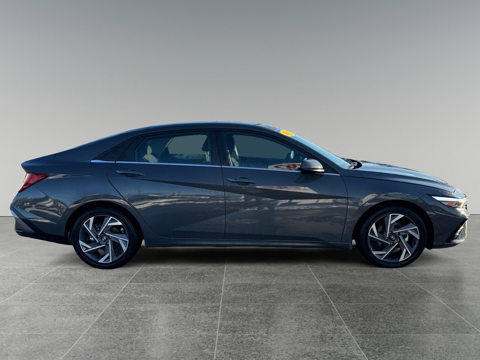 New 2025 Hyundai Elantra SEL image 6