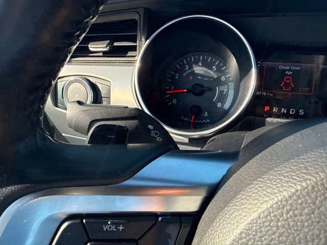 Used 2020 Ford Mustang GT Premium w/ Black Accent Package RWD image 22
