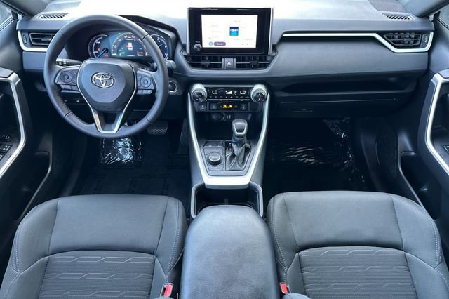 Used 2024 Toyota RAV4 SE w/ Convenience Package AWD/4WD image 19