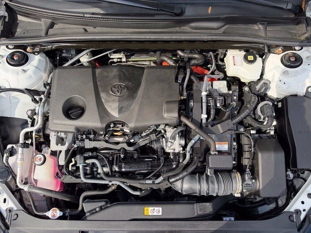Used 2024 Toyota Camry XSE w/ Cold Weather Package FWD image 17