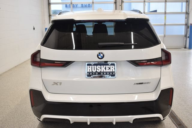 Used 2026 BMW X1 xDrive28i AWD/4WD image 11