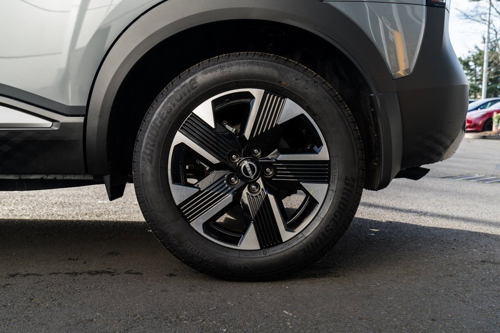 New 2026 Nissan Kicks SV image 7