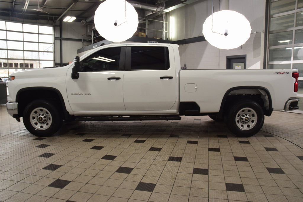 Used 2025 Chevrolet Silverado 3500 W/T w/ WT/CX Safety Package image 3
