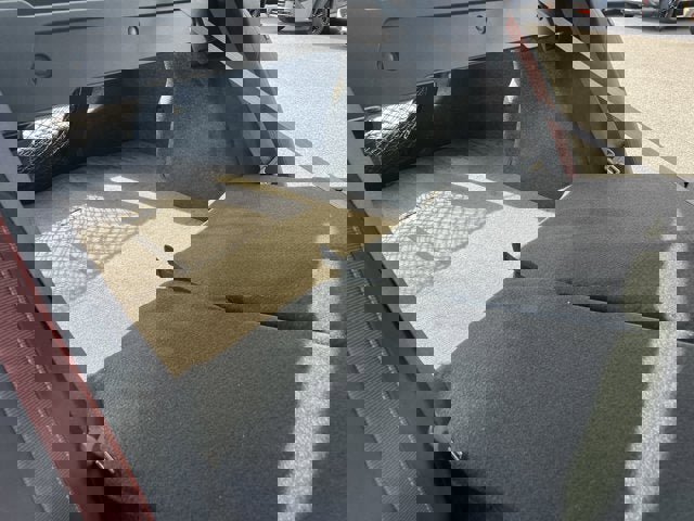 New 2025 Nissan Versa SR w/ Trunk Package image 20