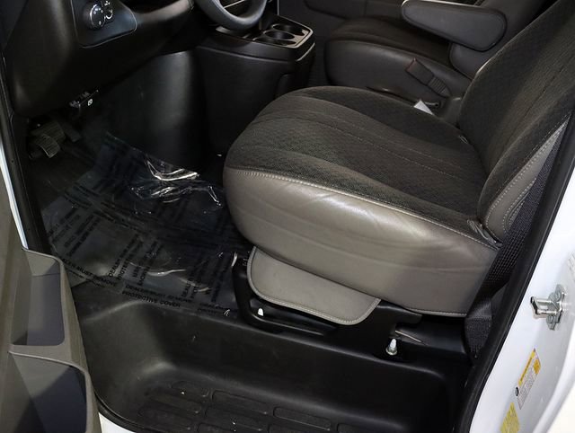 Used 2024 GMC Savana 2500 w/ Driver Convenience Package image 20