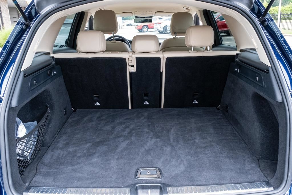 Used 2022 Mercedes-Benz GLC 300 4MATIC image 30