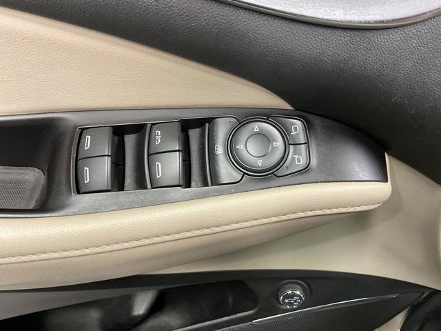 Used 2019 Buick Enclave Essence FWD image 12