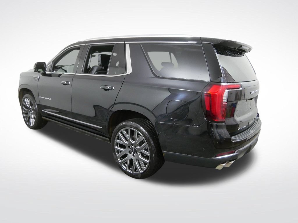 Used 2025 GMC Yukon Denali Ultimate AWD/4WD image 6