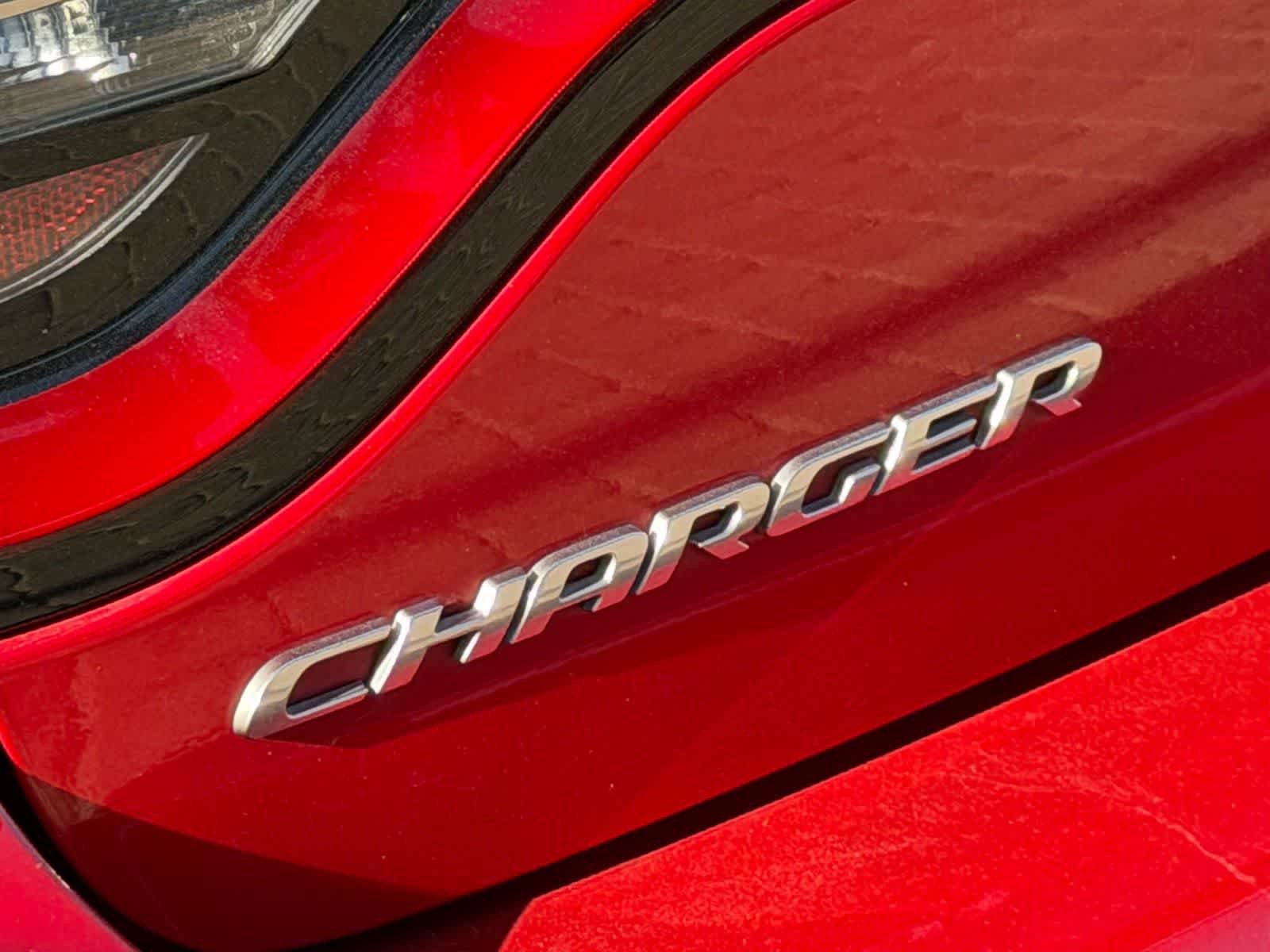 Used 2017 Dodge Charger SE w/ Popular Equipment Group RWD image 29
