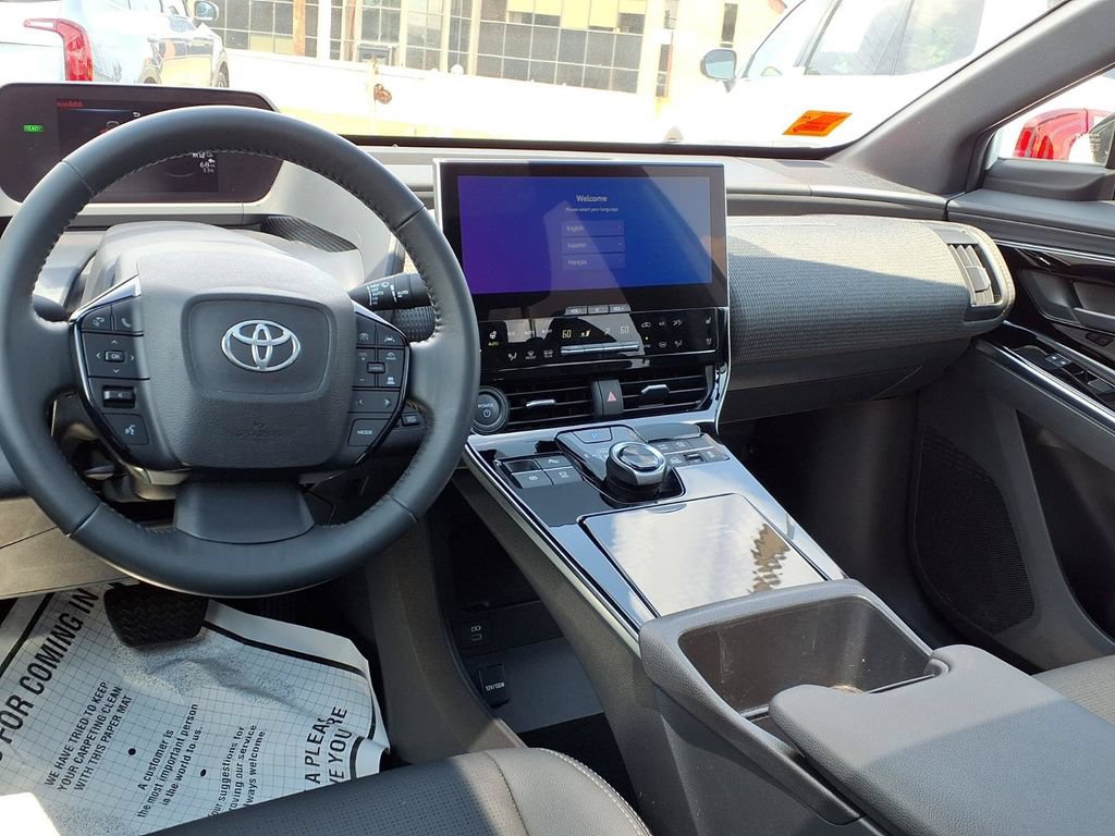 Used 2023 Toyota bZ4X AWD w/ Weather Package image 5