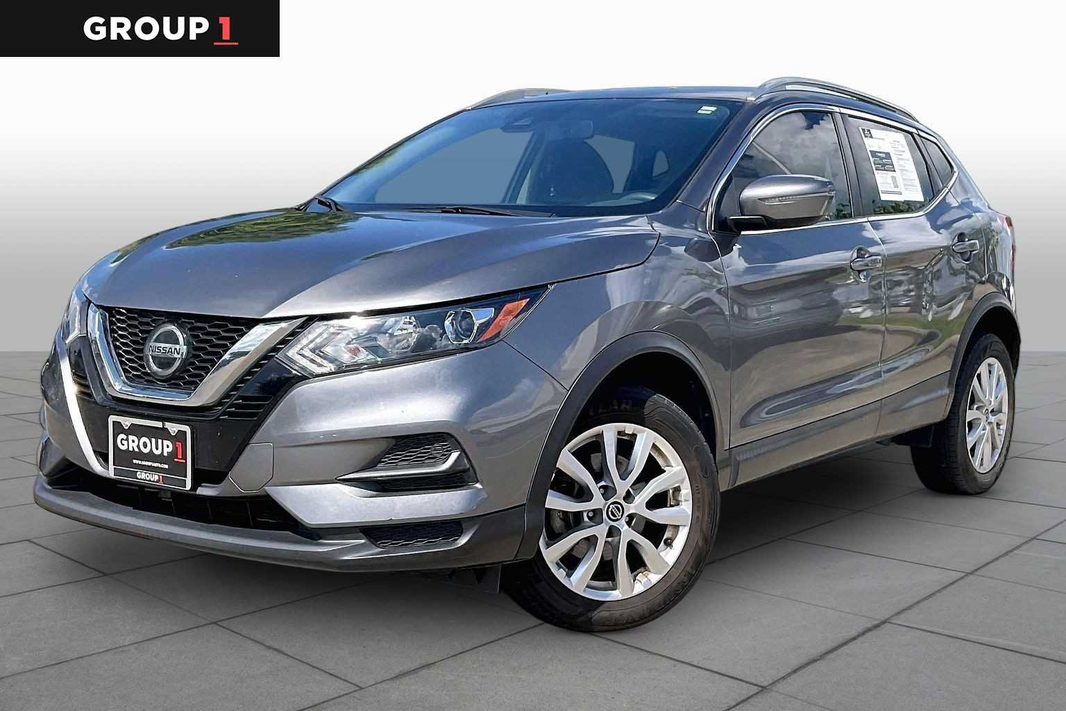 Used 2020 Nissan Rogue Sport SV FWD image 1