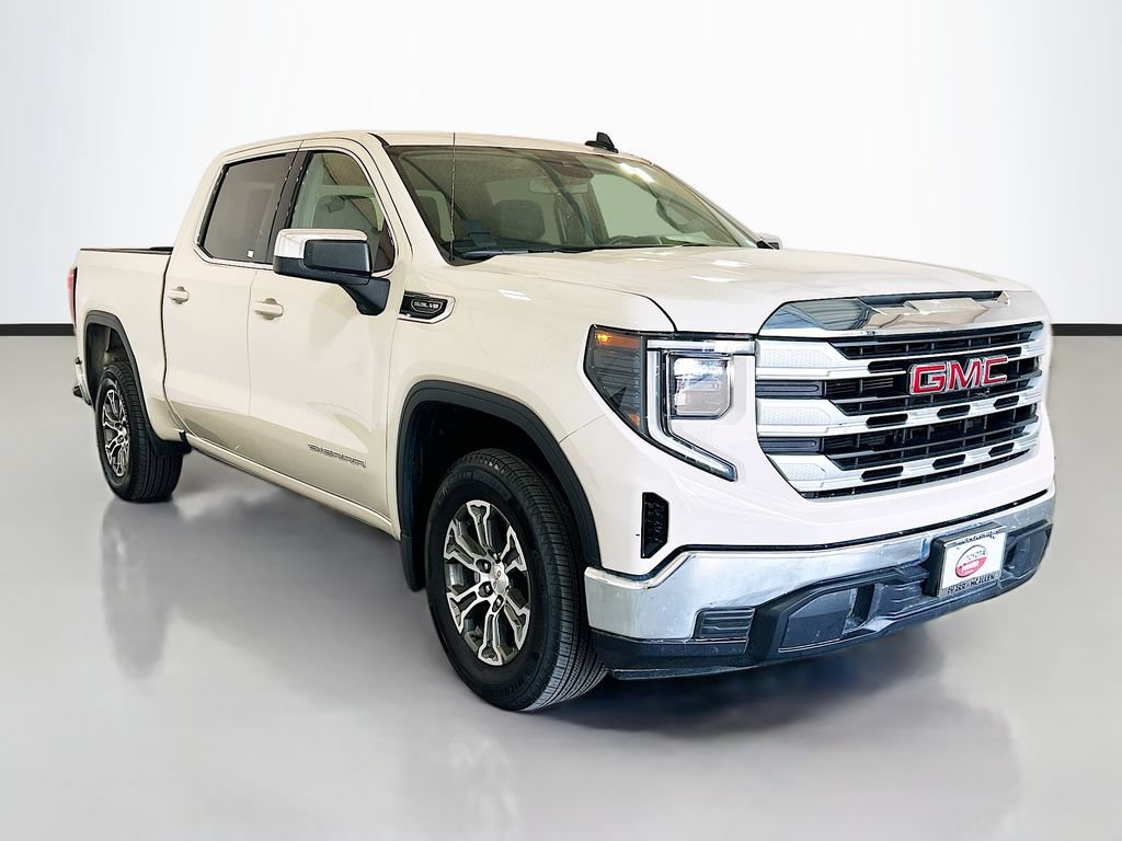 Used 2026 GMC Sierra 1500 SLE RWD image 3