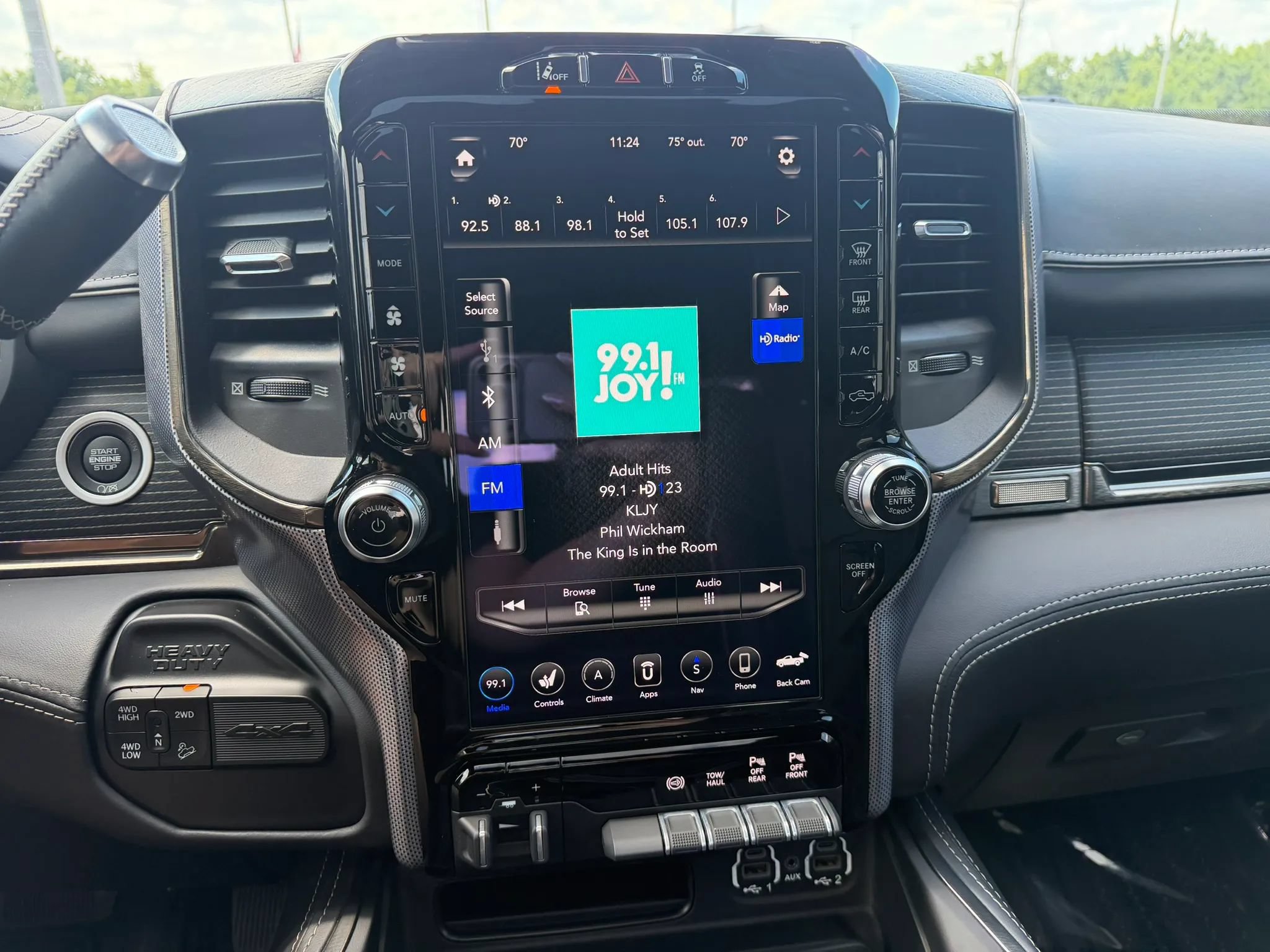 Used 2020 RAM 2500 Limited AWD/4WD image 24