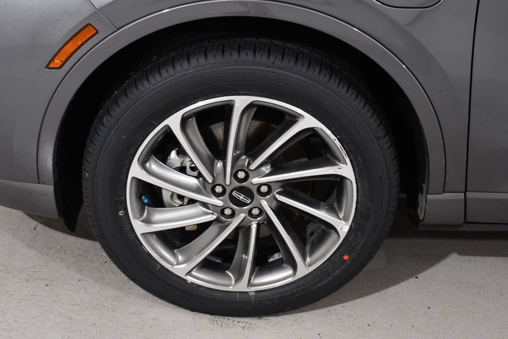 Used 2024 Lincoln Corsair Grand Touring AWD/4WD image 22