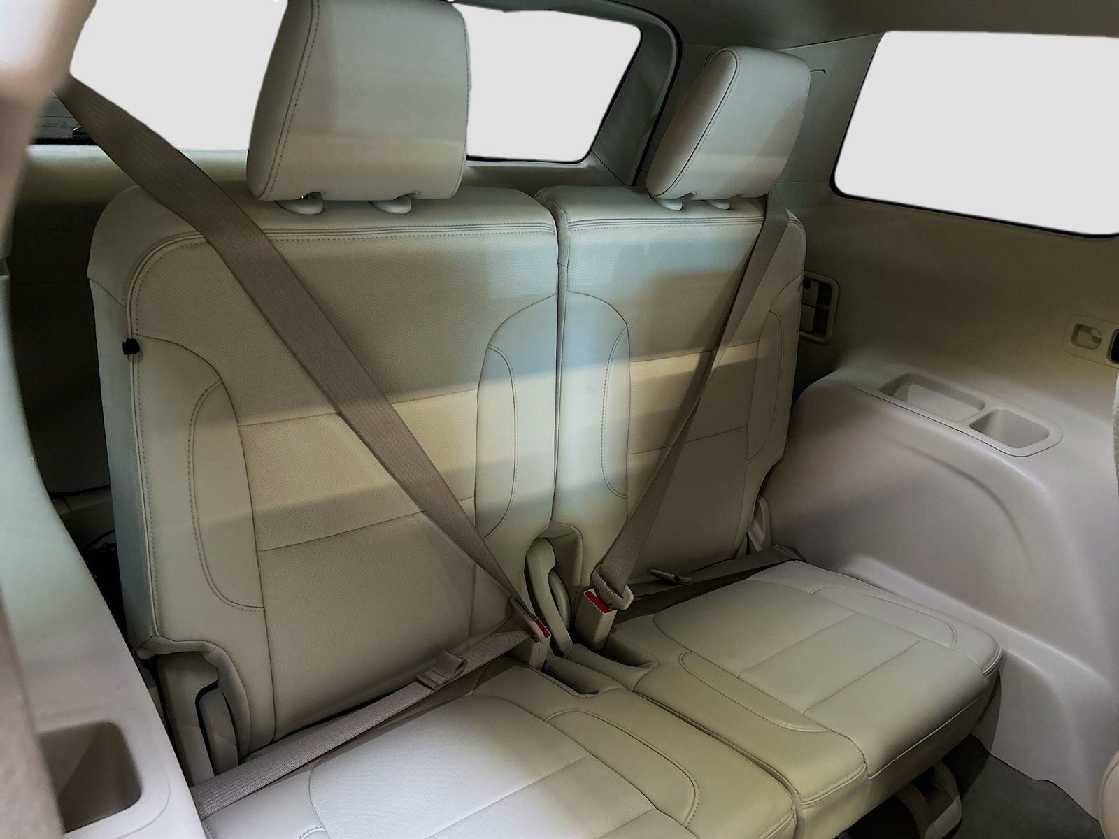 Used 2023 GMC Acadia Denali w/ Denali Technology Package AWD/4WD image 29