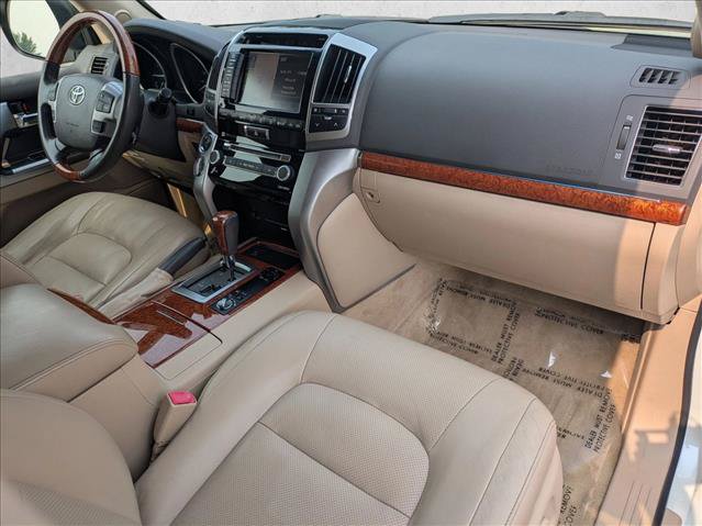 Used 2013 Toyota Land Cruiser AWD/4WD image 26