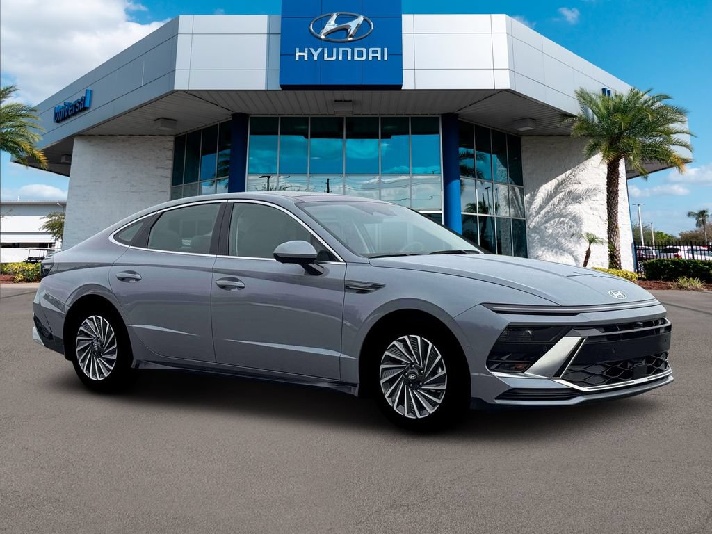 New 2026 Hyundai Sonata Limited FWD image 11