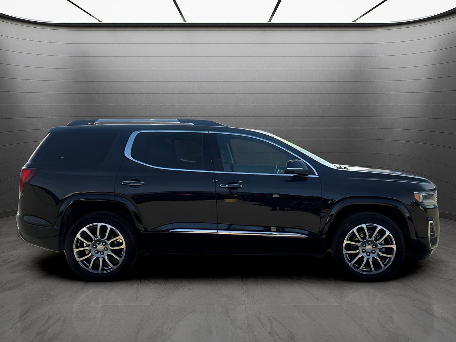 Used 2023 GMC Acadia Denali w/ Denali Ultimate Package AWD/4WD image 7