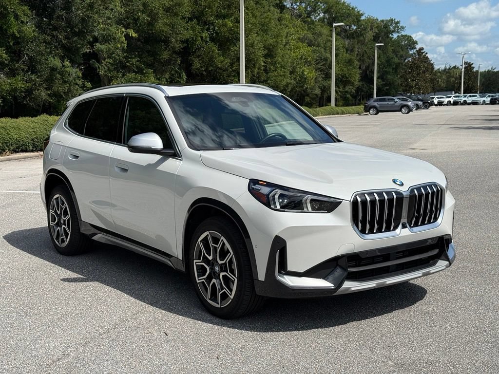 Used 2024 BMW X1 xDrive28i w/ Technology Package AWD/4WD image 7