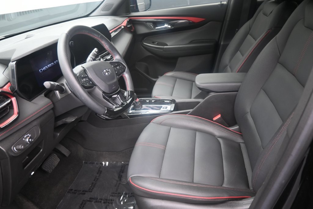 Used 2024 Chevrolet TrailBlazer RS w/ Driver Confidence Package FWD image 12