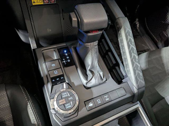 Used 2025 Toyota 4Runner TRD Off-Road Premium w/ Tow Technology Package AWD/4WD image 13