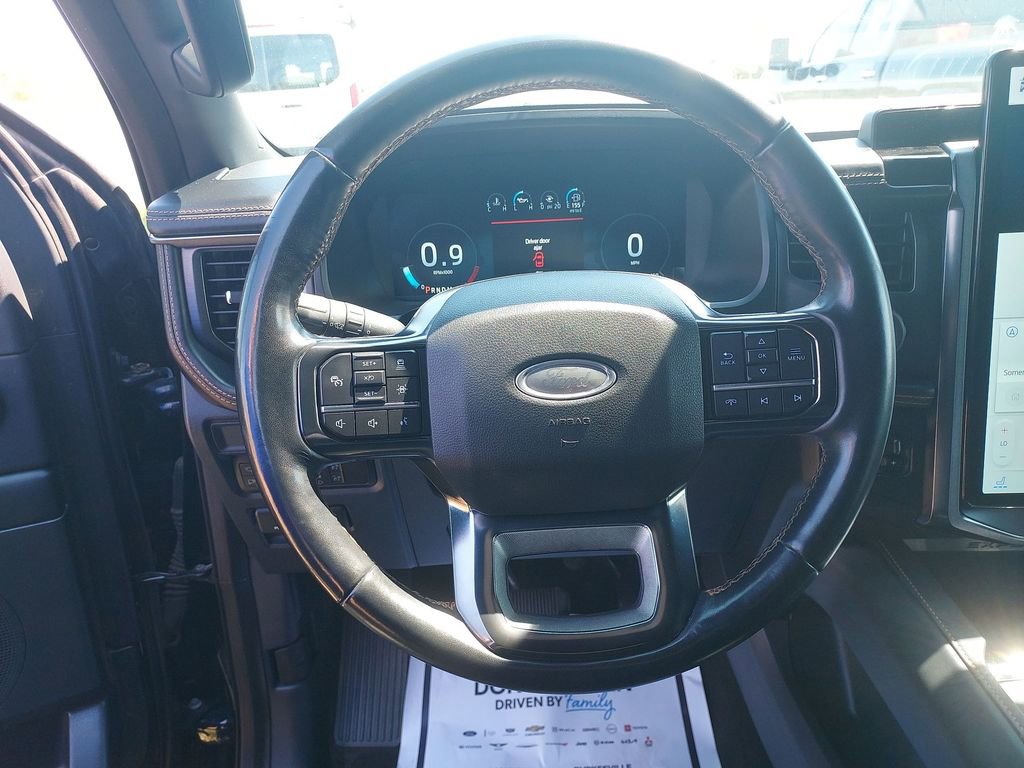 Used 2022 Ford Expedition Platinum image 20