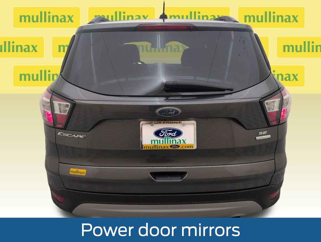 Used 2017 Ford Escape SE w/ Equipment Group 201A FWD image 27