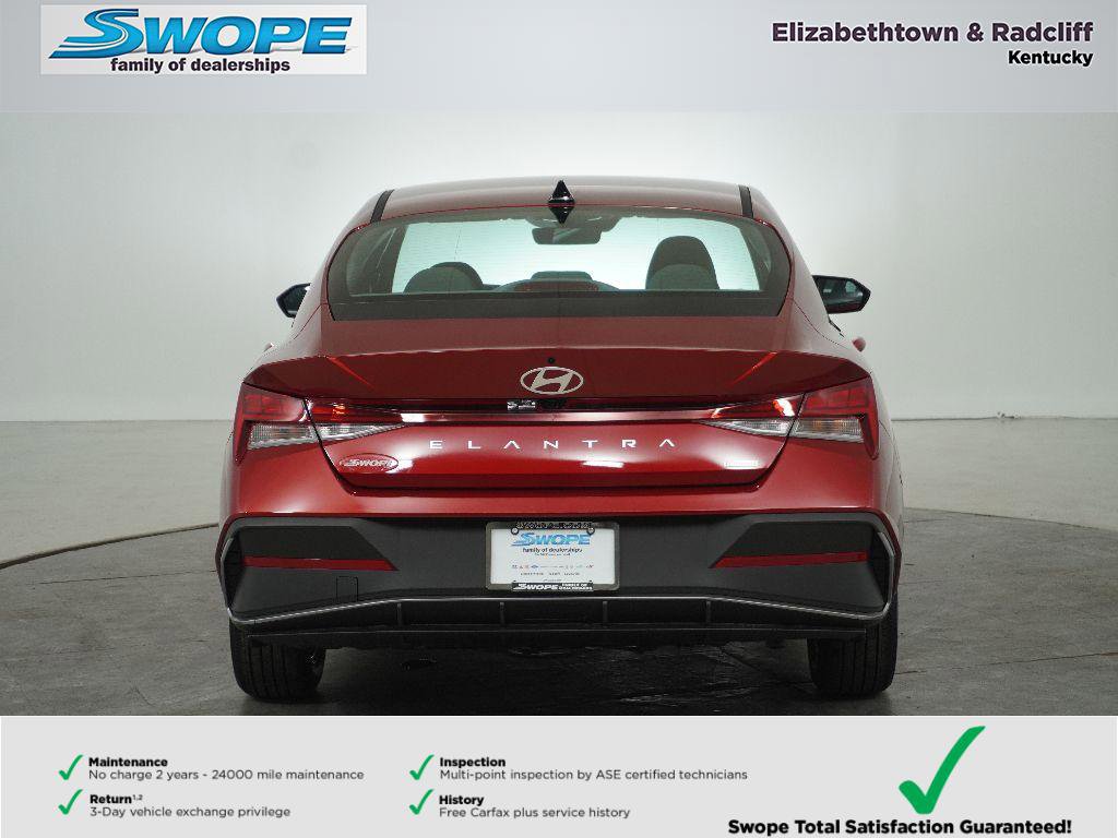 New 2026 Hyundai Elantra Blue image 4