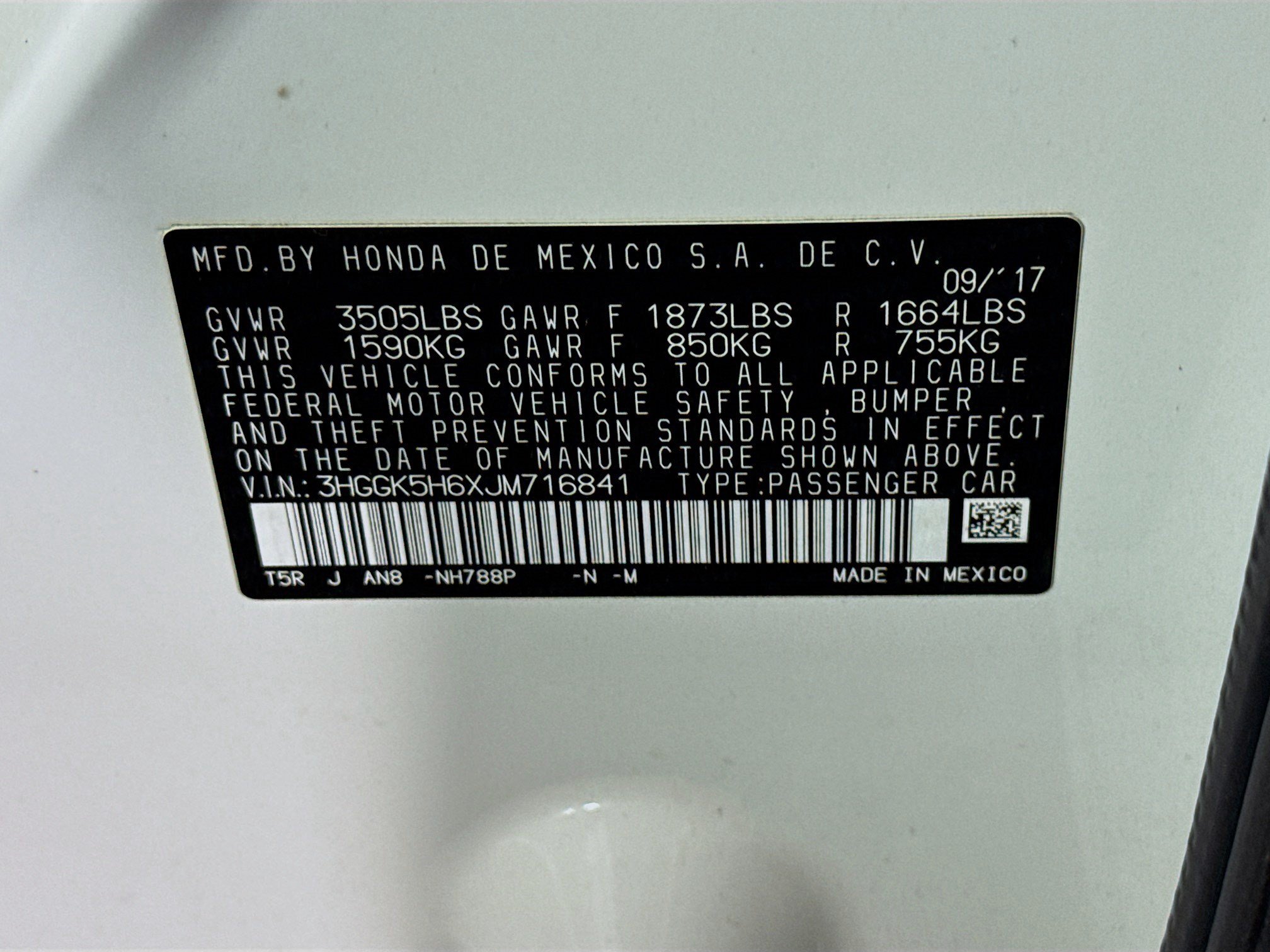 Used 2018 Honda Fit Sport image 39