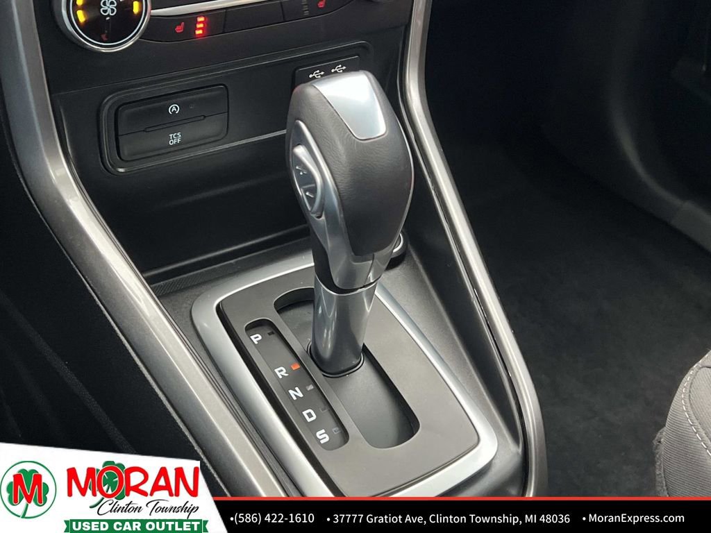 Used 2022 Ford EcoSport SE w/ SE Convenience Package image 23