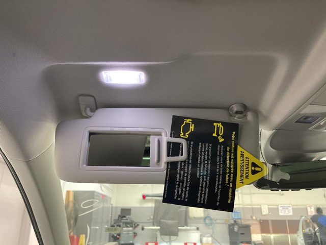 New 2026 Volkswagen Taos SE image 24