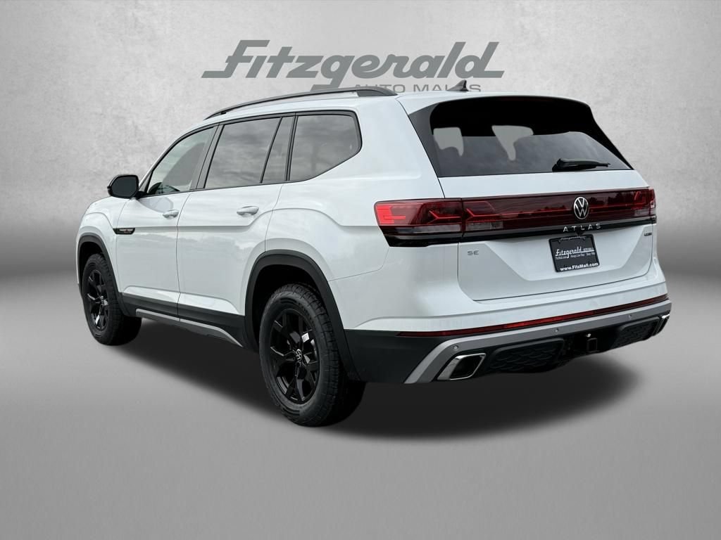 New 2026 Volkswagen Atlas Peak Edition AWD/4WD image 8