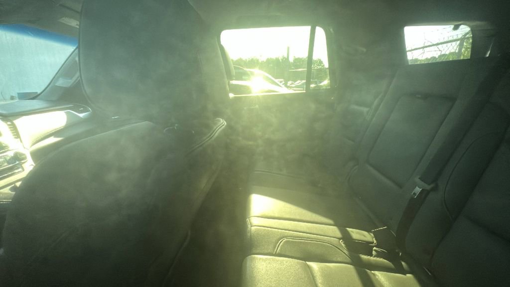 Used 2019 Chevrolet Tahoe LT RWD image 4