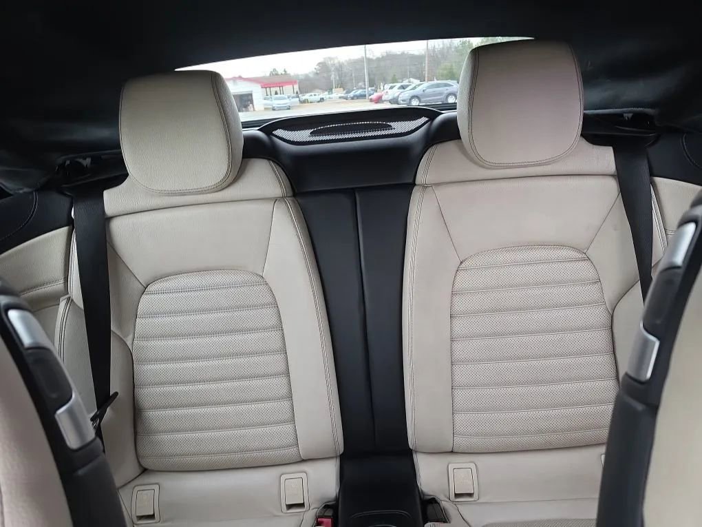 Used 2017 Mercedes-Benz C 300 4MATIC Cabriolet image 41