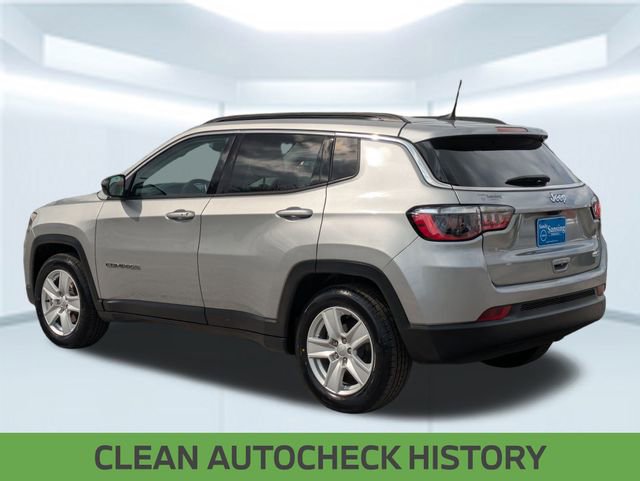 Used 2022 Jeep Compass Latitude image 4