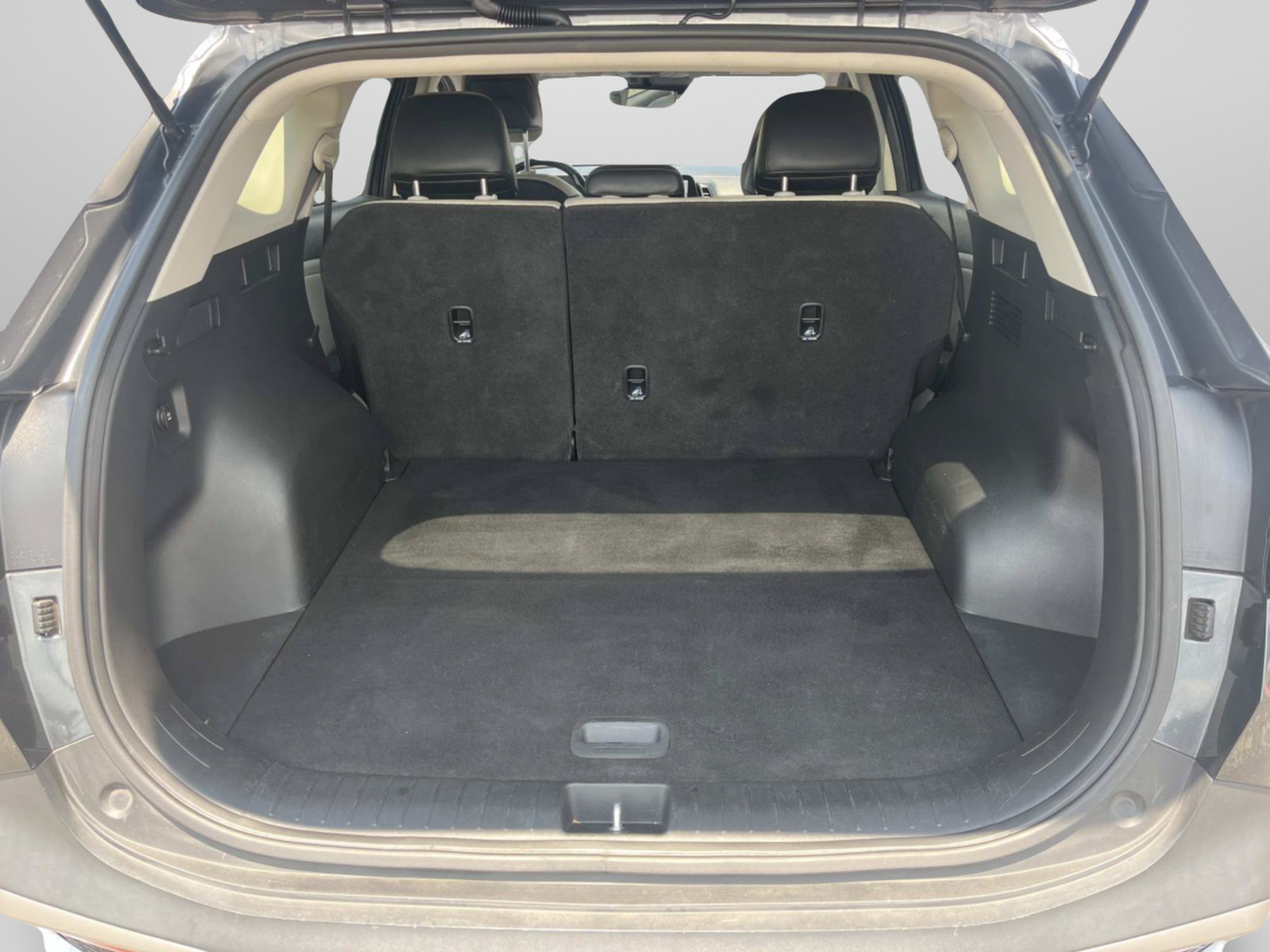 Used 2023 Kia Sportage EX FWD image 17