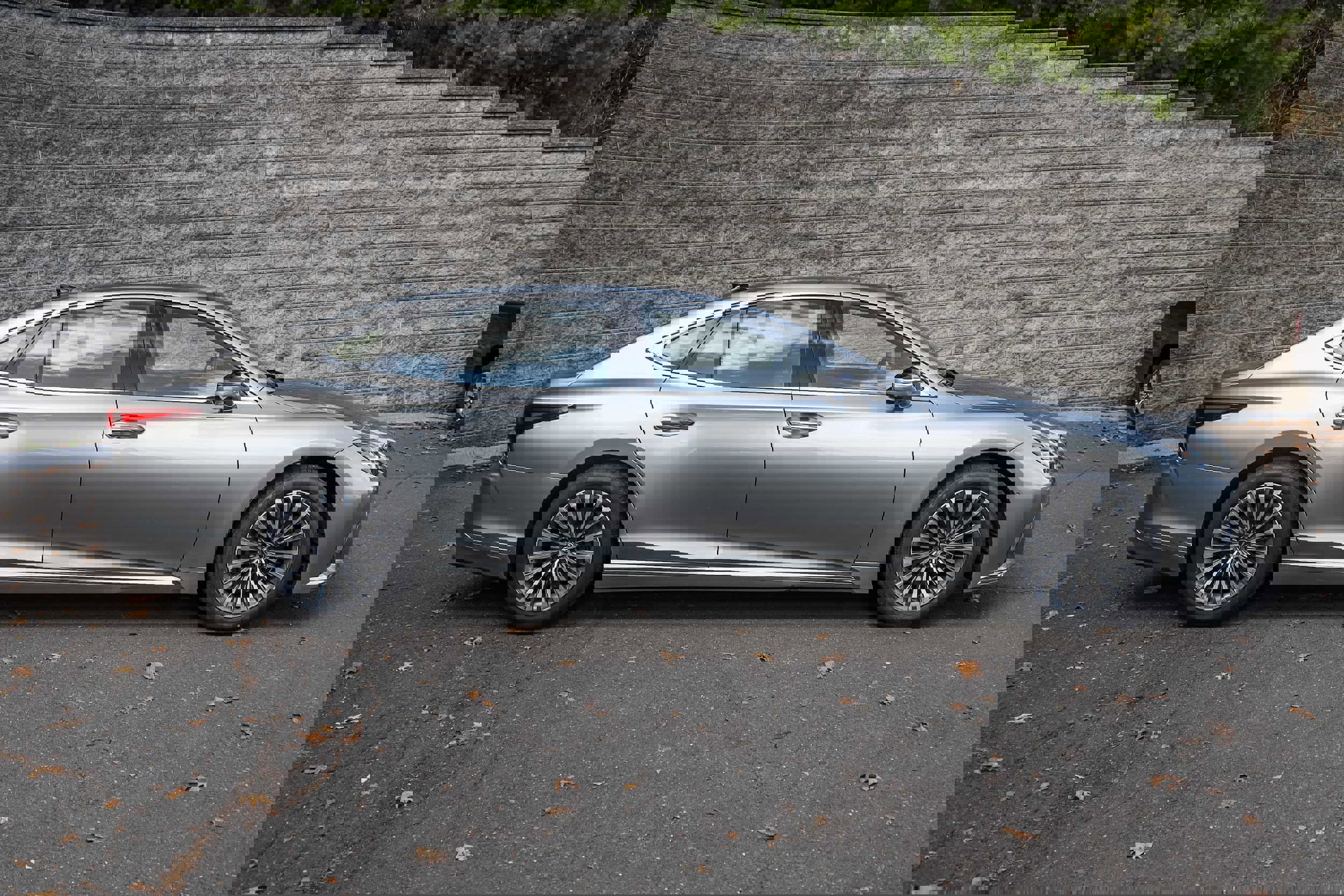 Used 2024 Lexus LS 500 AWD w/ Interior Upgrade Package image 4