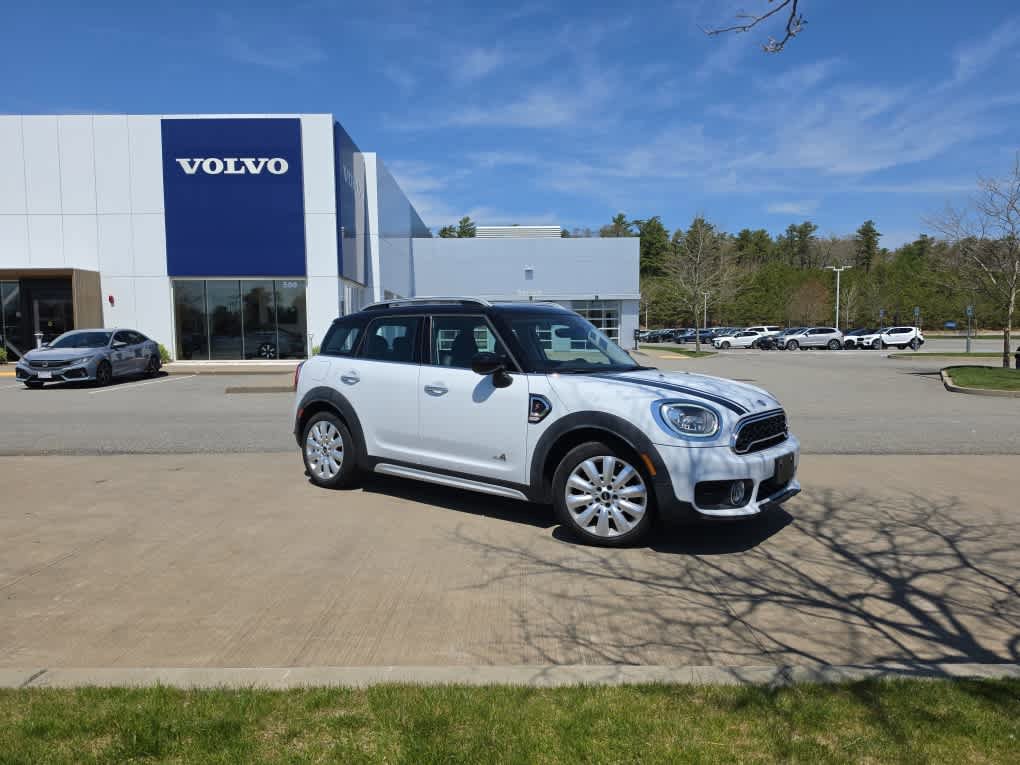 Used 2020 MINI Cooper Countryman S w/ Premium Package AWD/4WD image 2