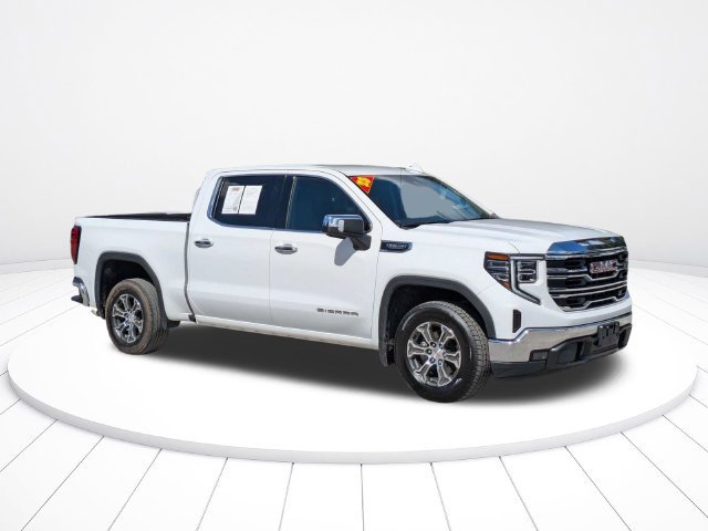 Used 2025 GMC Sierra 1500 SLT RWD image 2