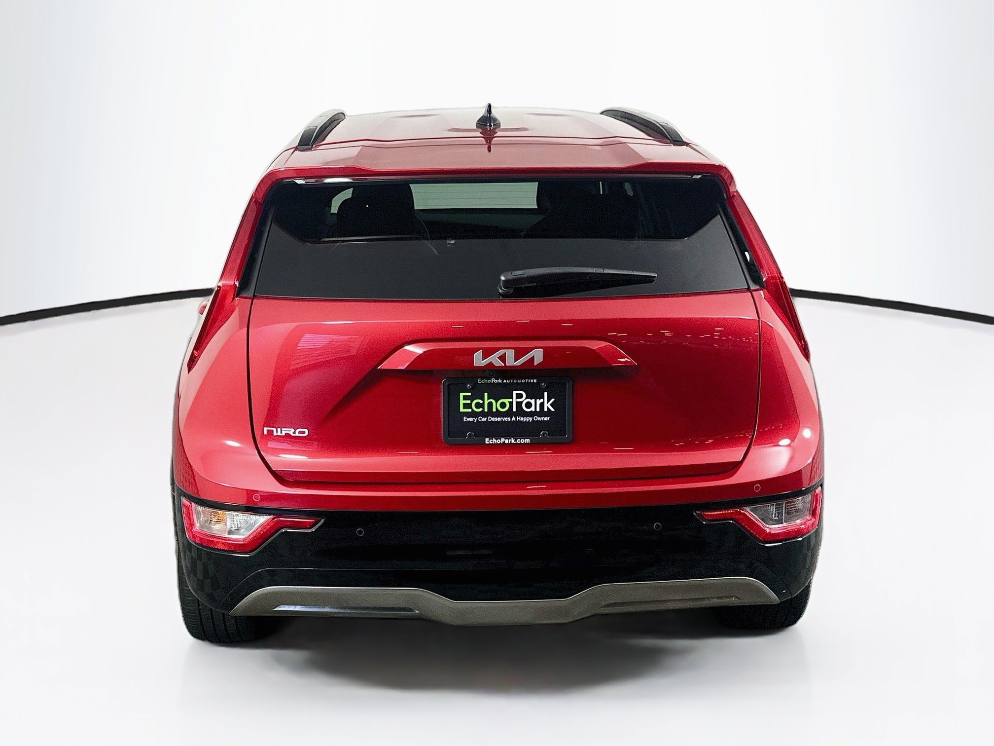 Used 2023 Kia Niro Wind w/ Wind Preserve Package FWD image 7