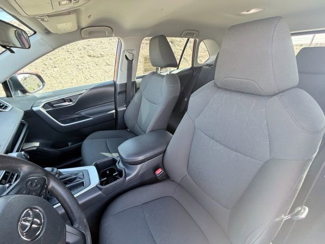 Used 2023 Toyota RAV4 XLE image 22