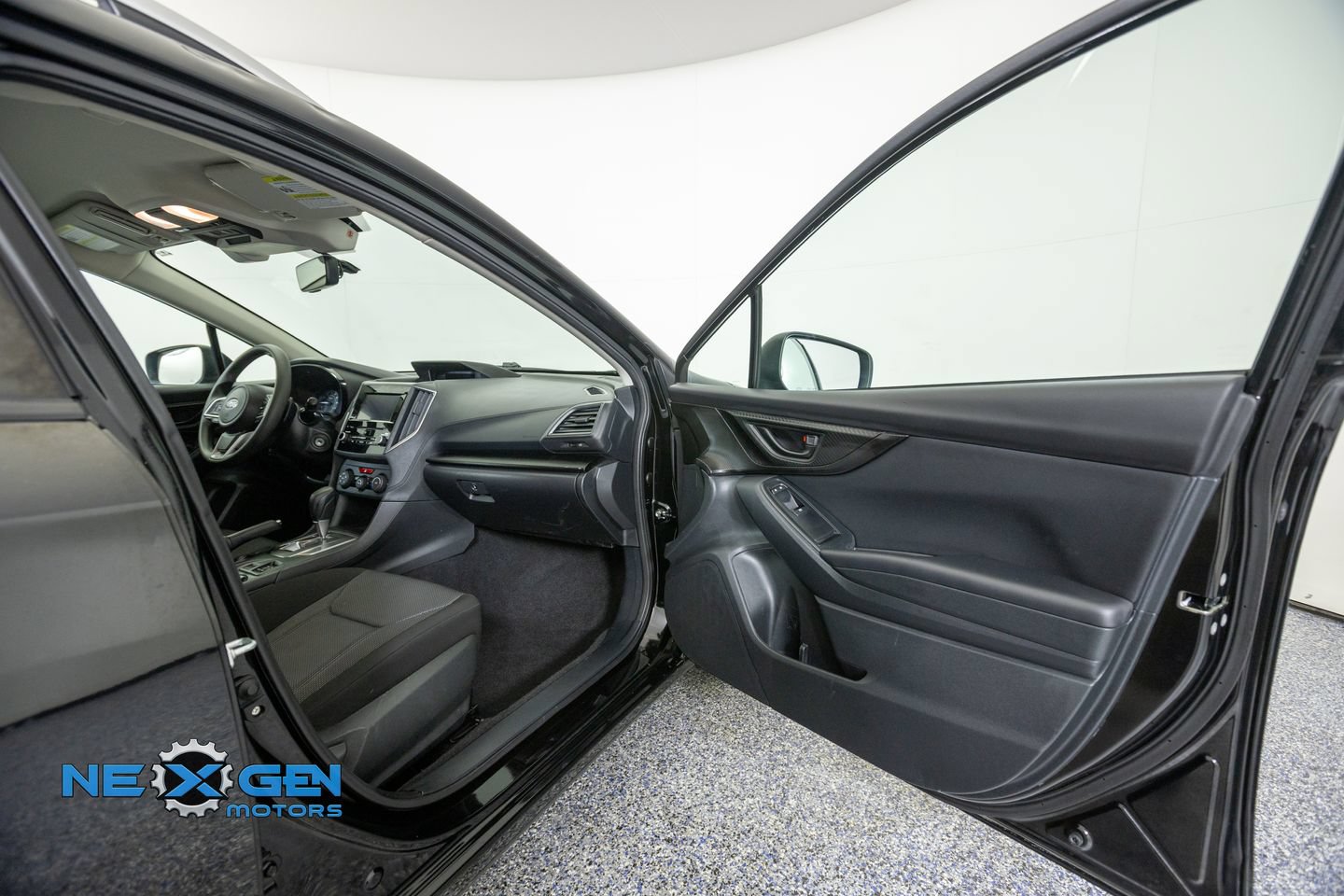 Used 2023 Subaru Impreza 2.0i Premium AWD/4WD image 39