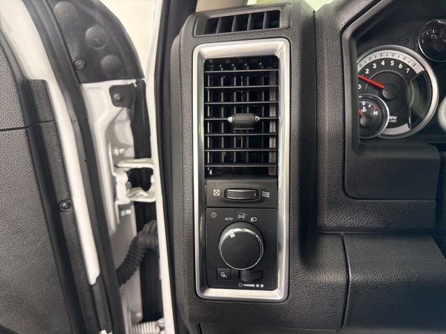 Used 2022 RAM 1500 Classic SLT w/ Electronics Convenience Group image 30