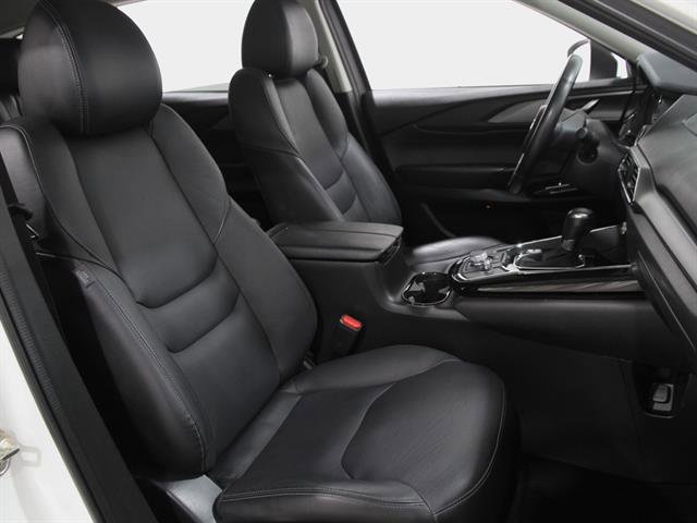 Certified 2022 MAZDA CX-9 Touring w/ Touring Premium Package image 15