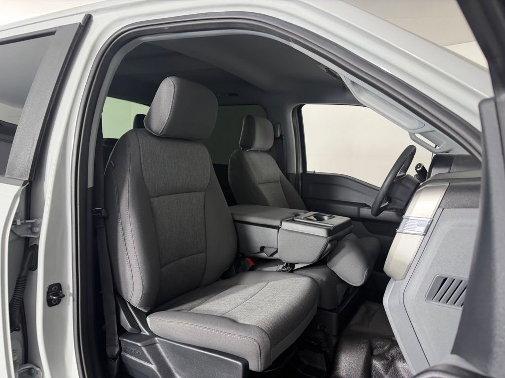 Used 2025 Ford F250 XL w/ FX4 Off-Road Package image 29