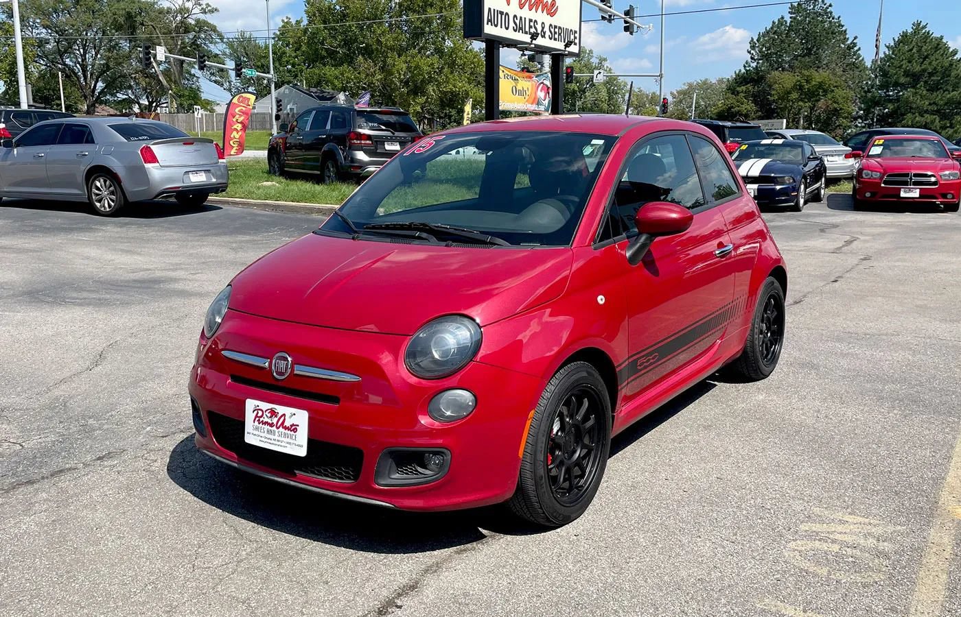 Used 2015 FIAT 500 Sport w/ Sport Appearance Group FWD image 2